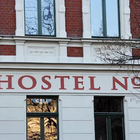 Hostel No 5 *